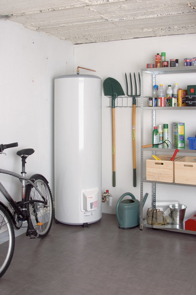 Elektryczny ogrzewacz wody VSRS APE 200L z grzałką ceramiczną
