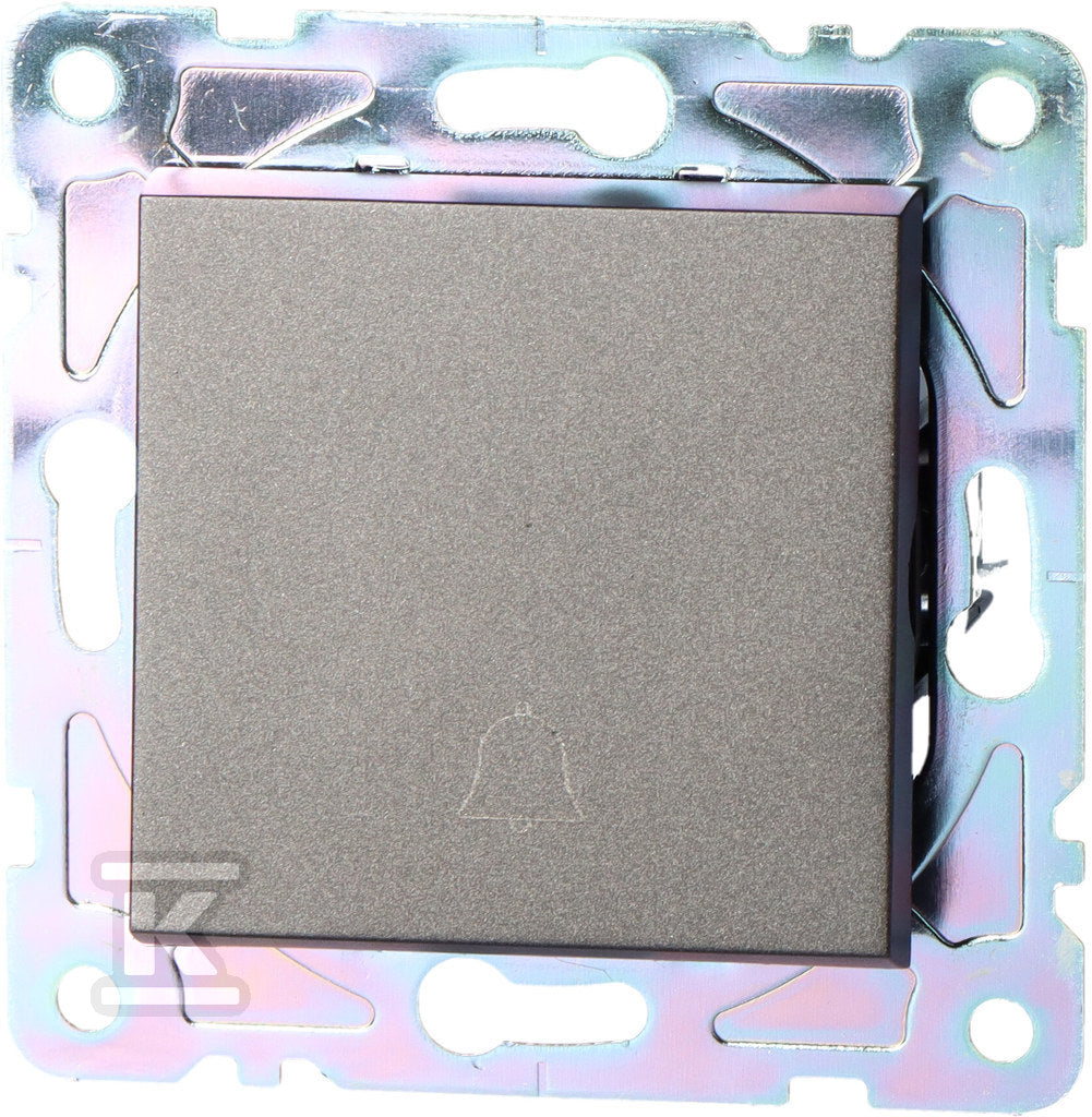 CNZ735