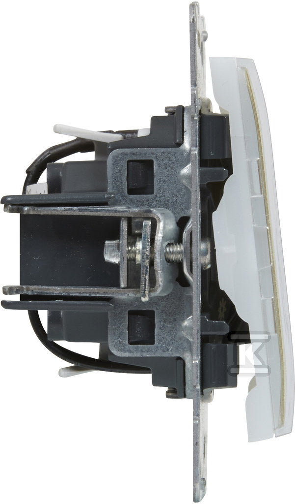 CVB867