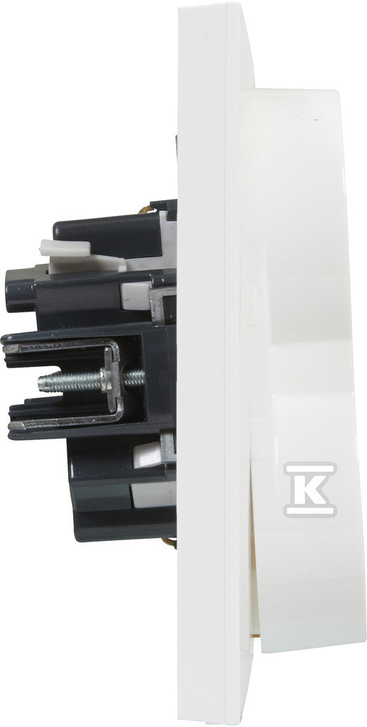 CVB743