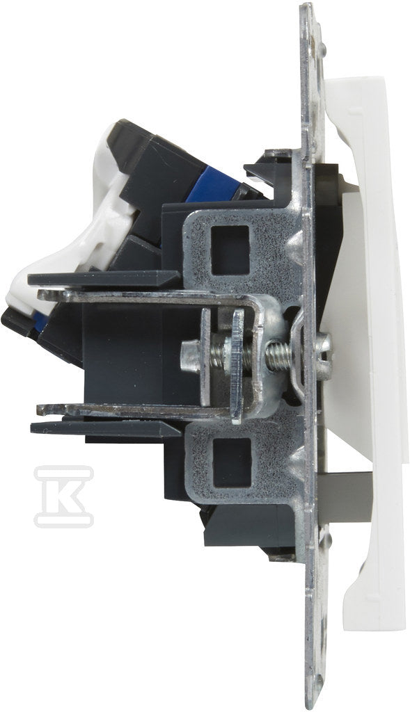 CVB686