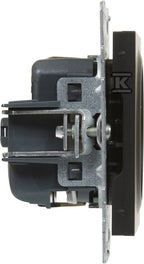 Gniazdo SCHUKO 2P+Z - 16 A - 250 V~ - z przesłoną - zaciski automatyczne, CZARNY SUNO