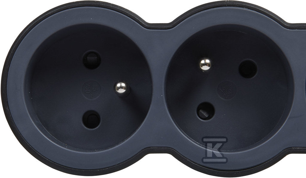 Przedłużacz STANDARD 4x2P+Z, z przewodem 3.0 metra 3x1.5 mm2 - czarny/grafitowy, HELMO