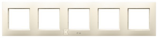 CZE561