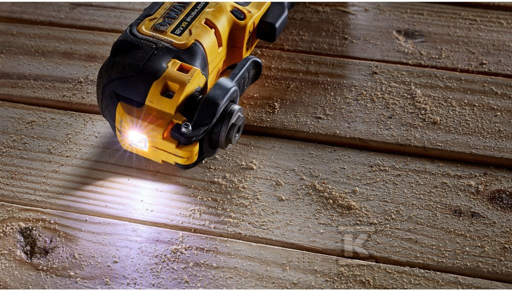 DeWalt 12V XR Narzędzie oscylacyjne 2 x 2Ah