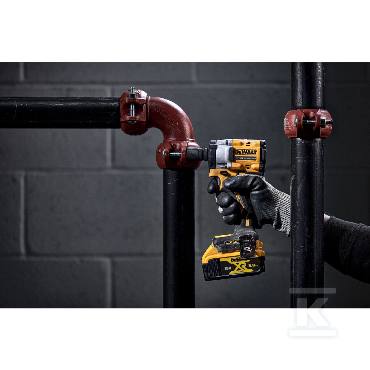 DeWalt 18V XR Kompaktowy klucz udarowy 1/2" 2X5Ah