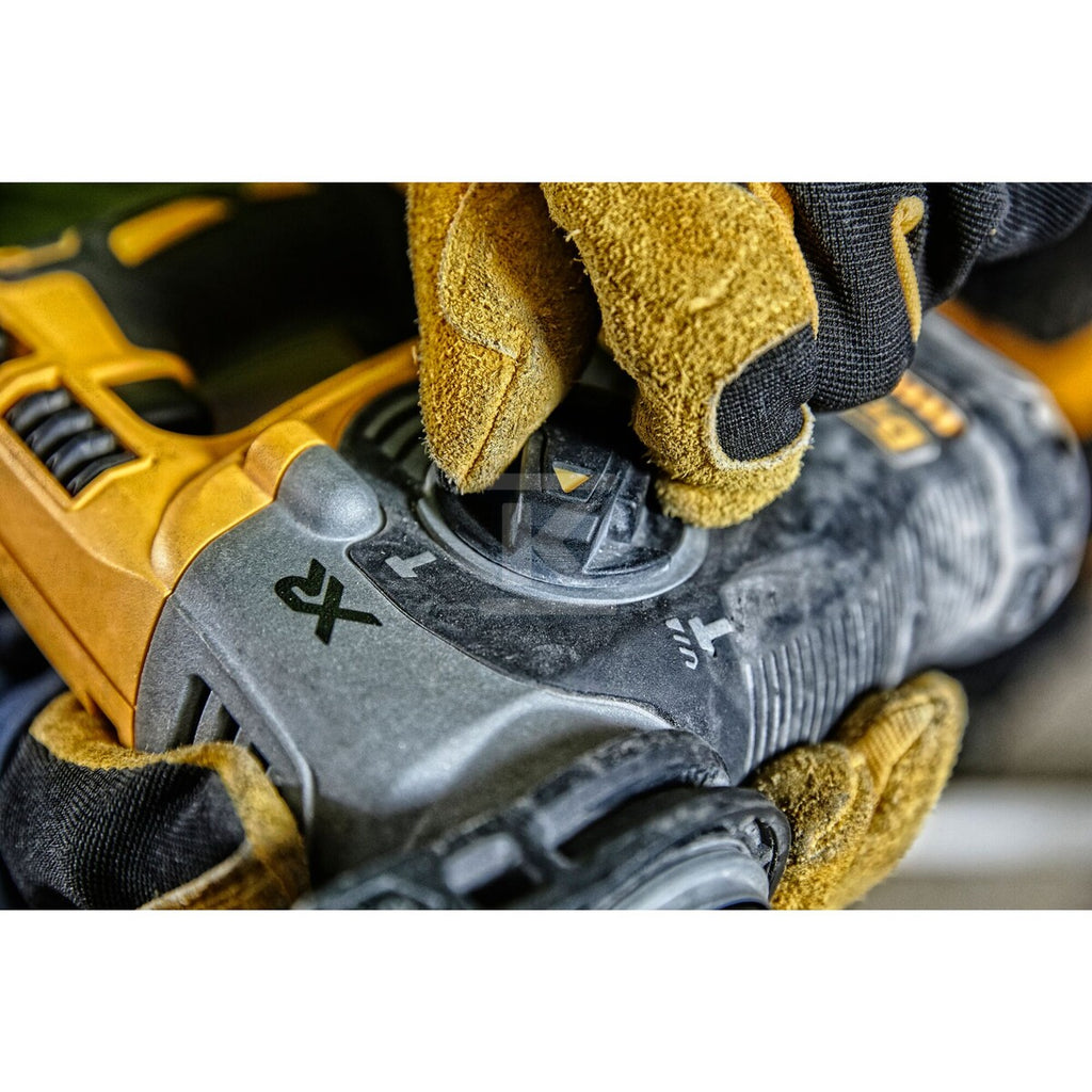 DeWalt 18V XR Młotowiertarka SDS-Plus 24mm z QCC