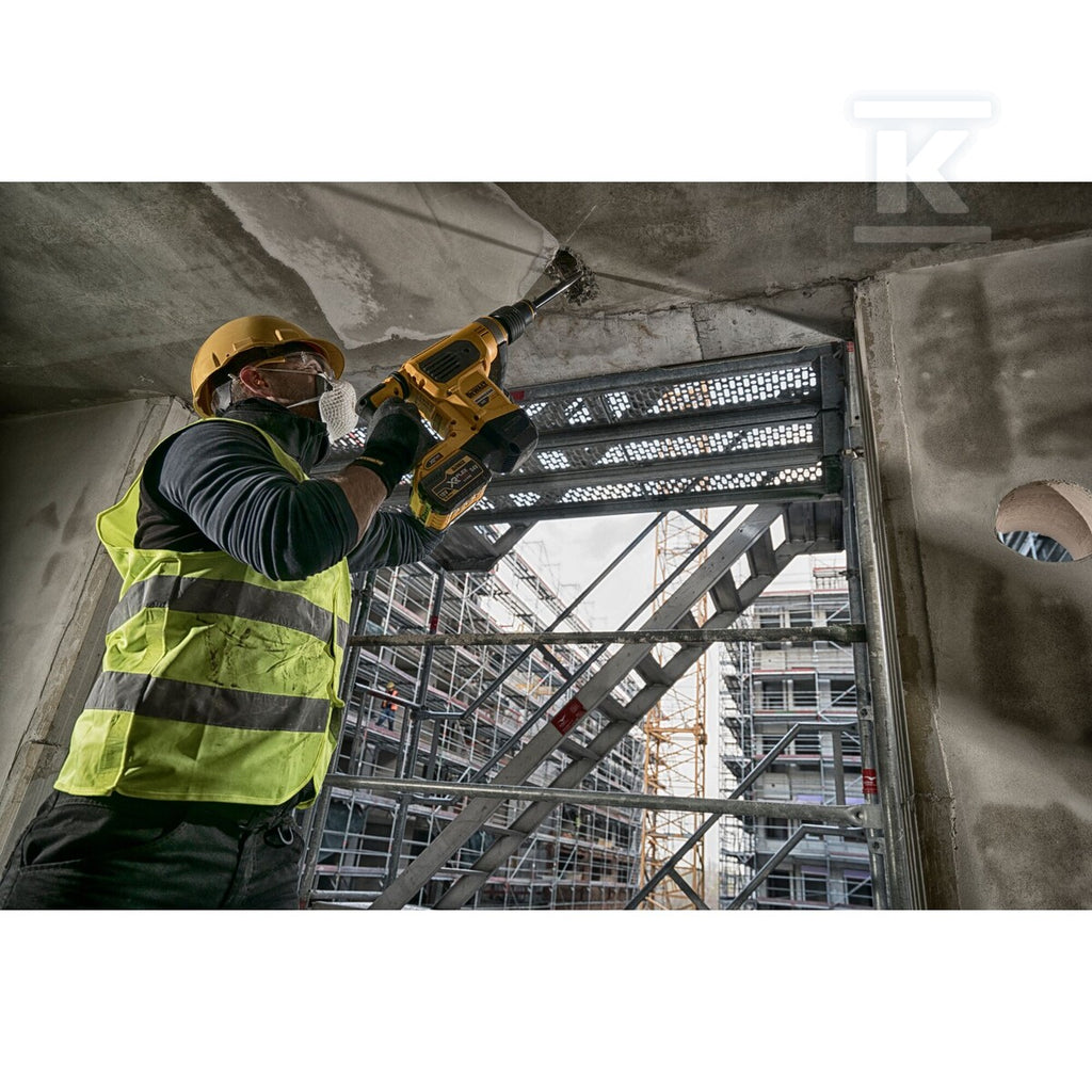 DeWalt 54V XR FLEXVOLT Młotowiertarka SDS-MAX 40mm 2 X 9Ah