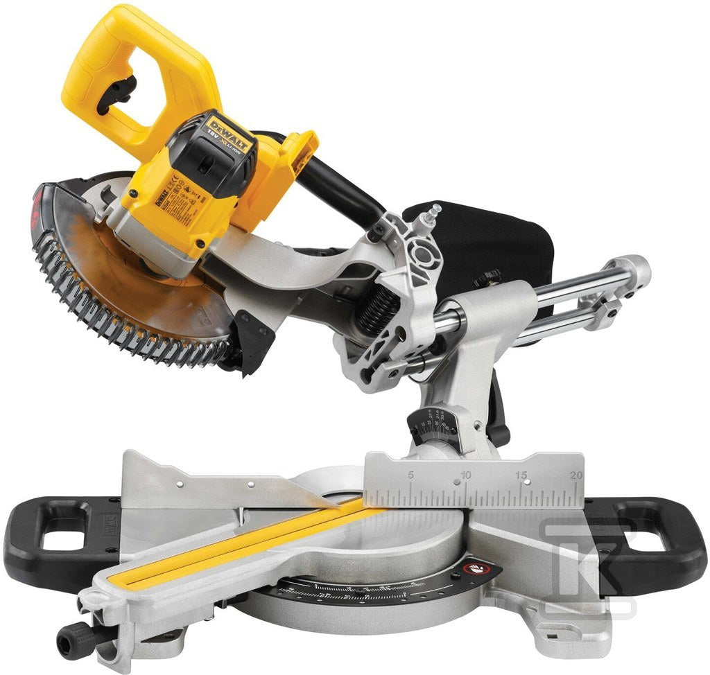 DeWalt 18V XR Pilarka ukosowa 184mm