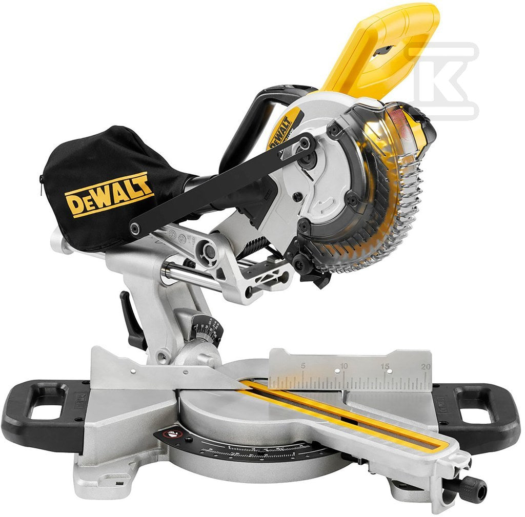 DeWalt 18V XR Pilarka ukosowa 184mm