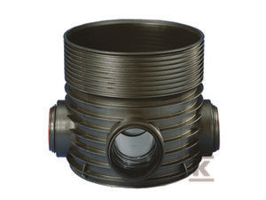 Kineta PP 600x200 zbiorcza 90st. typ X (dopływ lewy i prawy), do rury wznoszącej korugowanej 600mm oraz rury wlotowej gładkiej 200mm, z uszczelką, kolor czarny (Tegra 600)