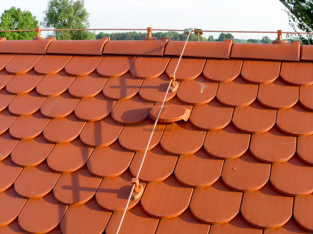 Słupek z podstawa ceramiczną, ceglasty /TW/