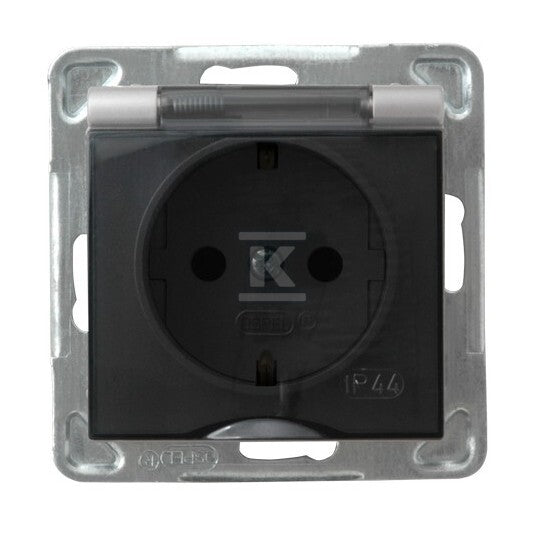 DKQ083