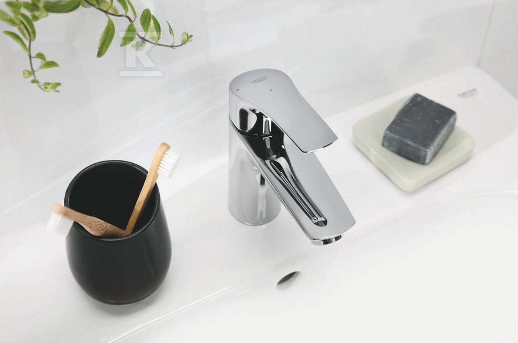 Bateria umywalkowa Grohe Eurosmart jednouchwytowa, rozmiar S, chrom, ogranicznik przepływu 5,7 l/min., głowica Ceramiczna oszczędnościowa 28 mm, zestaw odpływowy z drążkiem, osobne kanały wodne