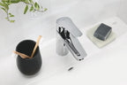 Bateria umywalkowa Grohe Eurosmart jednouchwytowa, rozmiar S, chrom, ogranicznik przepływu 5,7 l/min., głowica Ceramiczna oszczędnościowa 28 mm, zestaw odpływowy z drążkiem, osobne kanały wodne