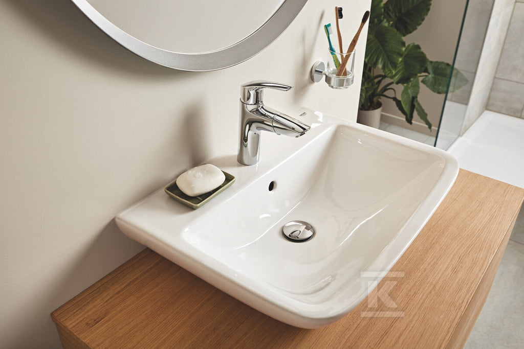 Bateria umywalkowa Grohe Eurosmart jednouchwytowa, rozmiar M, chrom, ogranicznik przepływu 5,7 l/min., głowica Ceramiczna 28 mm, korek push-open, wyciągana wylewka