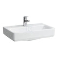 PRO S Umywalka ścienna 550 x 380 mm (compacto), powłoka LCC Activez otworem na baterię na środku, z otworem przelewowymszlifowany spód umywalki umożliwia postawienie na blacie (wymagany montaż umywalki do ściany)