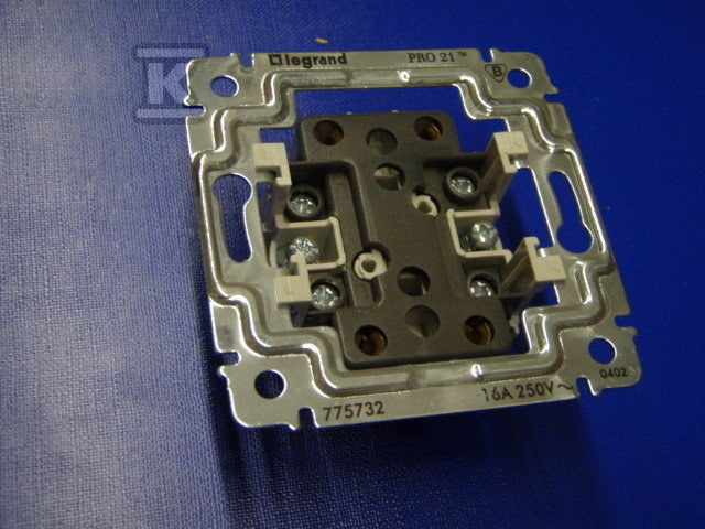 HEF010