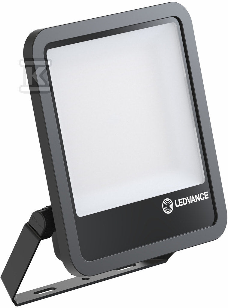 Naświetlacz Floodlight 200 P 133W 20KLM 840 PS SY100 BK Uniwersalny naświetlacz o strumieniu świetlnym do 20000 lm