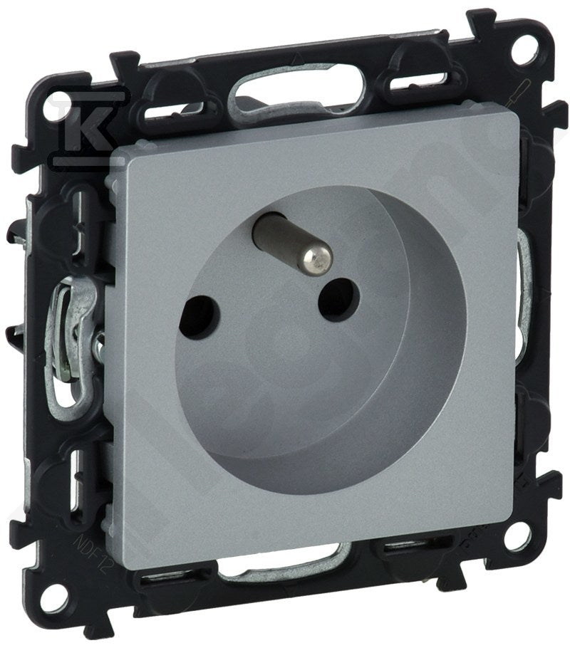 Gniazdo 2P+Z aluminium 16 A 250 V~ VALENA LIFE
