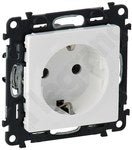 Gniazdo 2 P z przesłoną, białe 16 A 250 V~ VALENA LIFE
