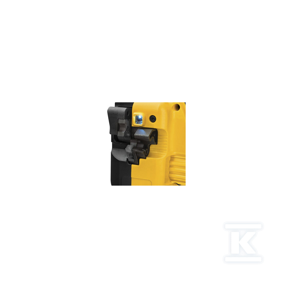DAB863