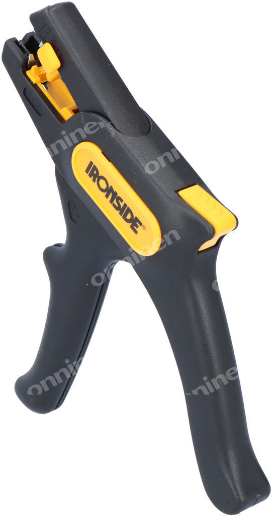 CFX790