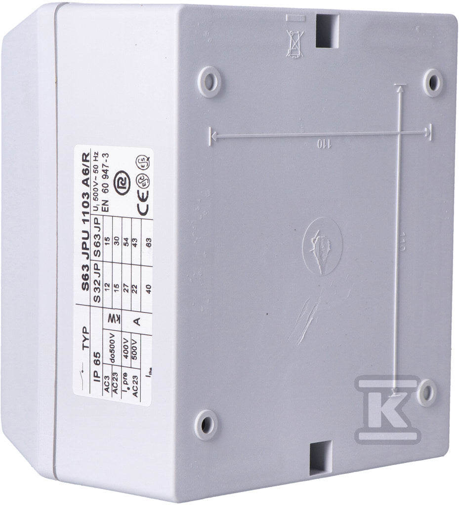 CIB713