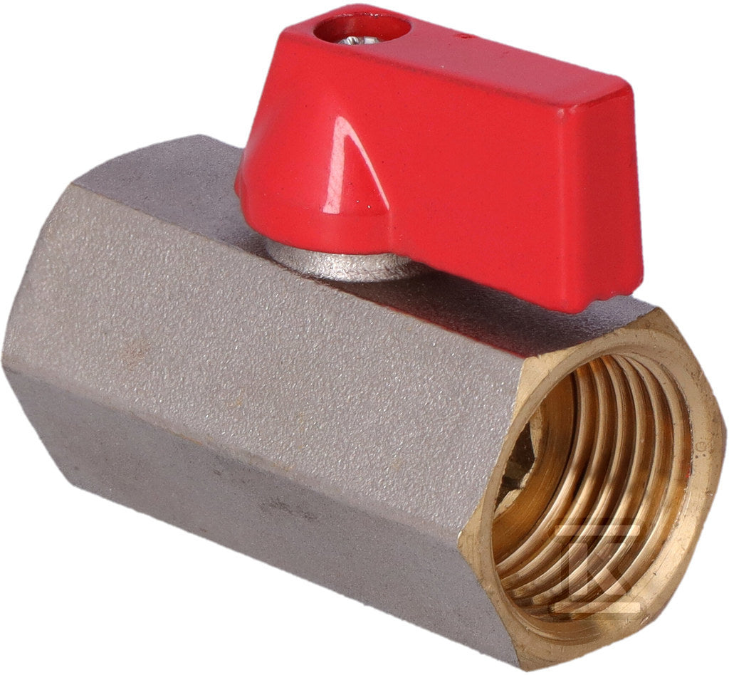 CMN826