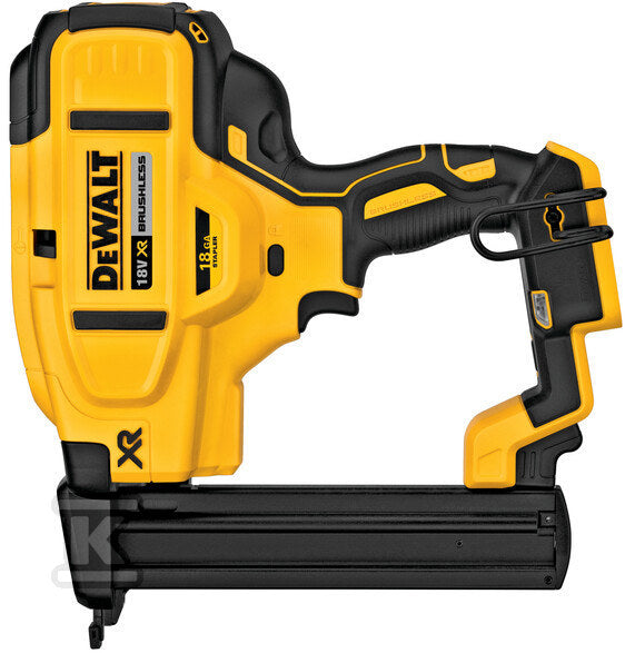 18V XR Zszywacz 18Ga DCN681N-XJ