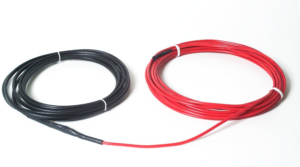 Kabel grzewczy DEVIcomfort 10T/230V 1000W