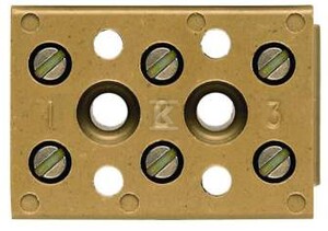 Jedno- oraz wielobiegunowe listwy zaciskowe, złącze śrubowe, Jasnożółty, 4 mm2, 32 A, 400 V, liczba przyłączeń: 12, liczba poziomów: 1, BK 6 CRN