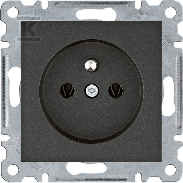 CIN826