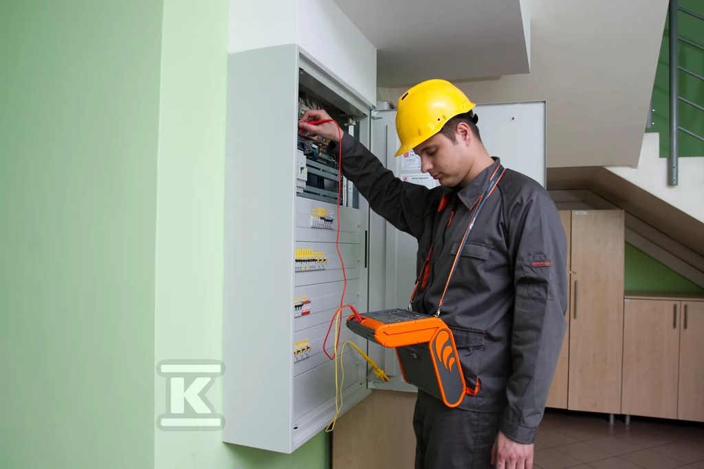 MPI-525 Wielofunkcyjny miernik parametrów instalacji elektrycznych do 2500V z Certyfikatem Kalibracji