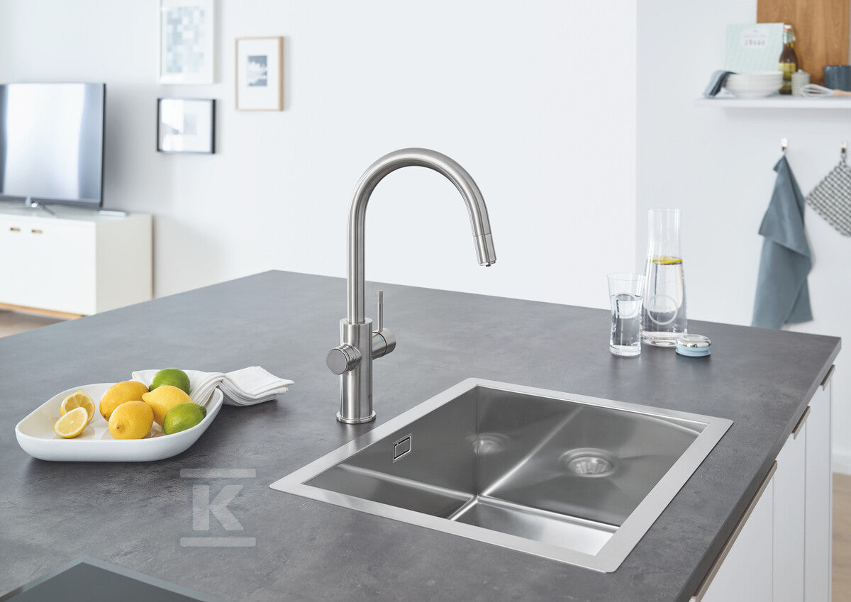 Zestaw startowy Grohe Blue Home z wylewką w kształcie C, stal nierdzewna, bateria, filtr 600 l, chłodziarka i butla CO2, dostęp do wody zwykłej i filtrowanej / gazowanej, kąt obrotu wylewki 360° moduł Buetooth, głowica Ceramiczna 28 mm, wyciągana wylewka