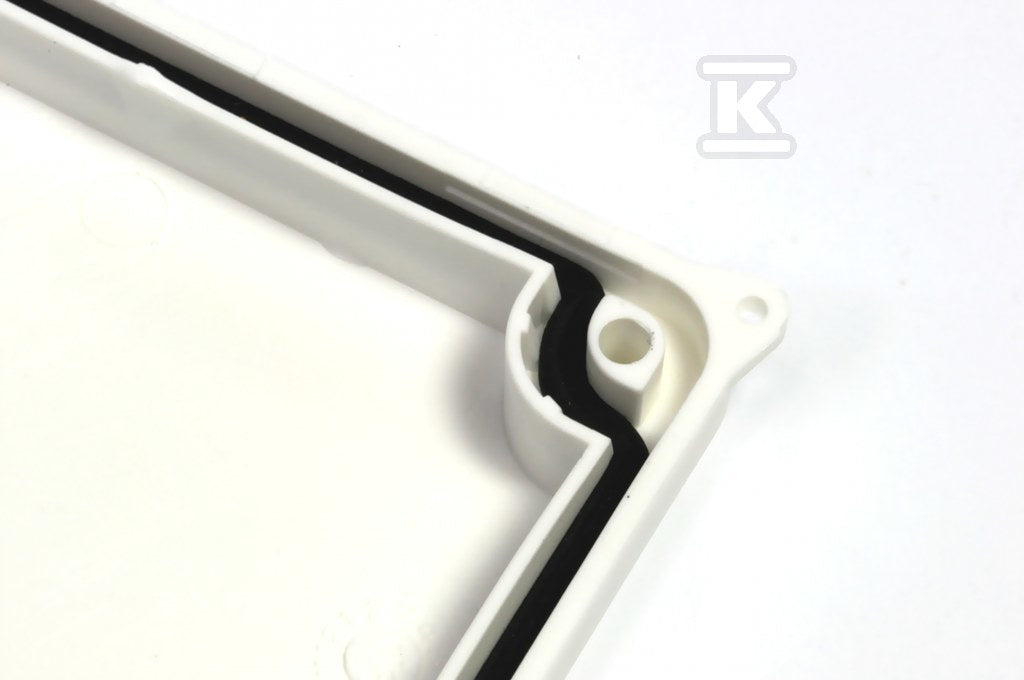 Puszka n/t IP55 dławice gumowe N 80x80 biała