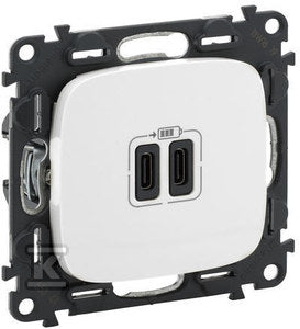 VAlur:b ładowar 2xUSB typ C 3A