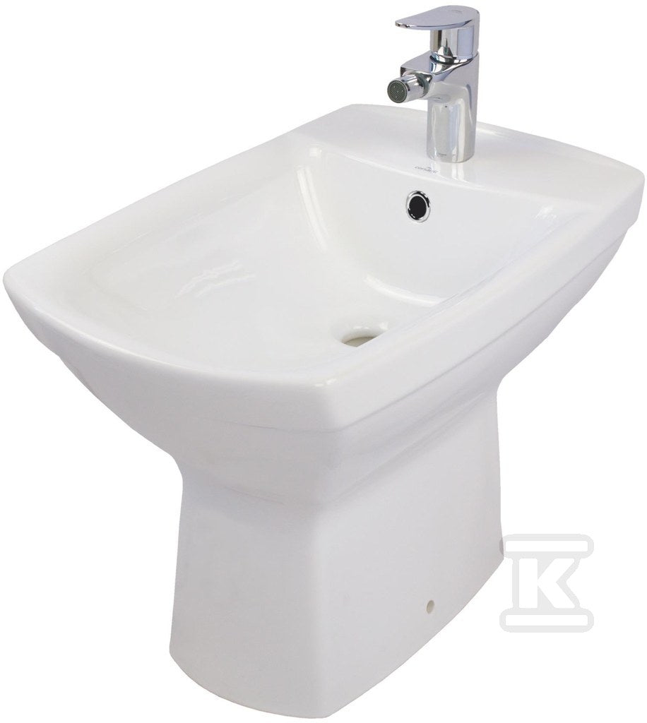 Bidet stojący Carina