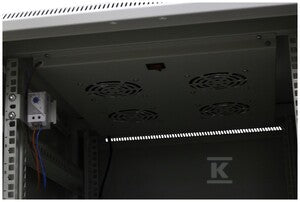 Szafa ramowa stojąca EmiterNet Top, 45U, wym. 800X1000x2090 (szer. x gł. x wys. mm), drzwi blacha/szkło, w komplecie panel 4 wentylatorowy z termostatem, 3 półki, stopki, przekładane drzwi prawe/lewe, zamykane na klucz drzwi boczne i tylne, 20 śrub
