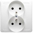 Gniazdo wtyczkowe z uziemieniem podwójne, monoblok, z przesłonami torów prądowych 16A, 250V~, zaciski śrubowe, stal inox *Kompletne - nie do ramek, BASIC MODUŁ